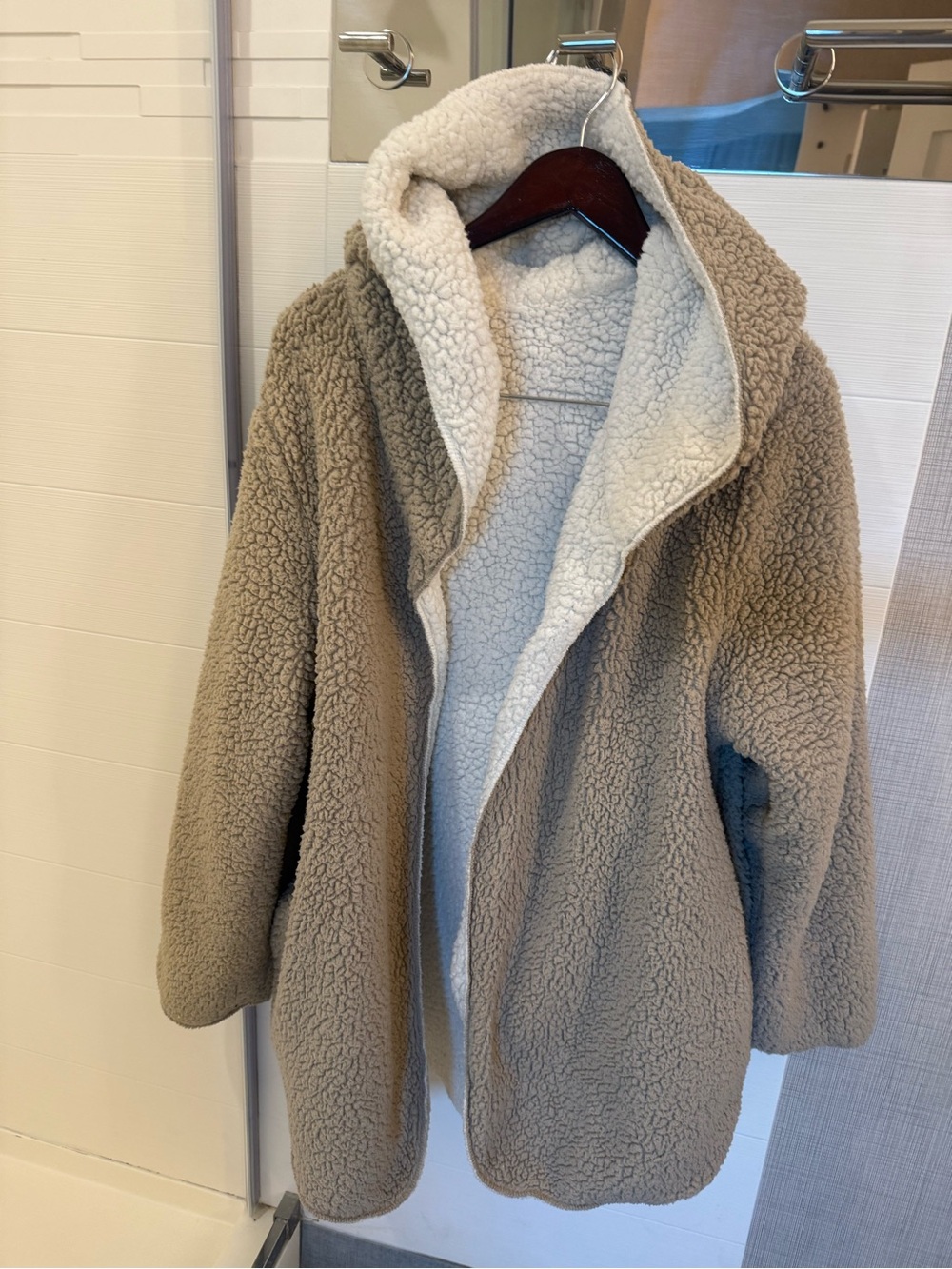 Weatherproof Reversible Teddy Sherpa Hooded Coat Cream Taupe M/L